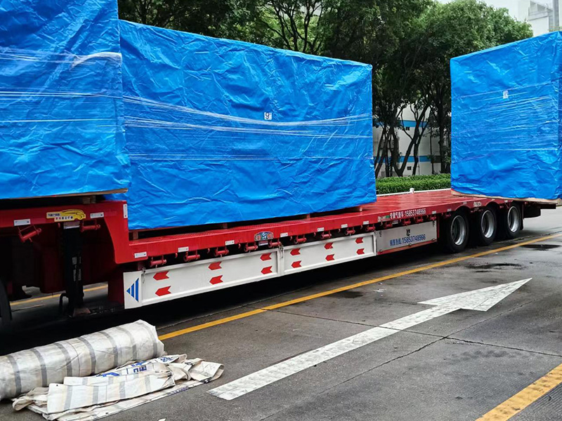 龍華富士(shì)康搬遷真空(kong)防雨木箱