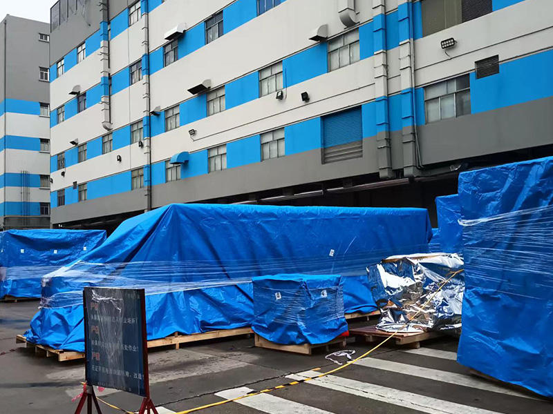 富士康(kāng)真空防雨(yu)搬遷木箱(xiang)項目