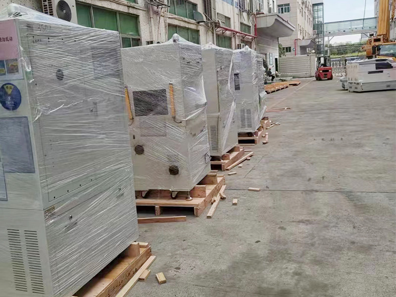 深圳福(fú)永出口包裝現場(chǎng)