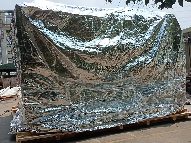 锂(lǐ)電新能源(yuán)設備真空(kong)包裝