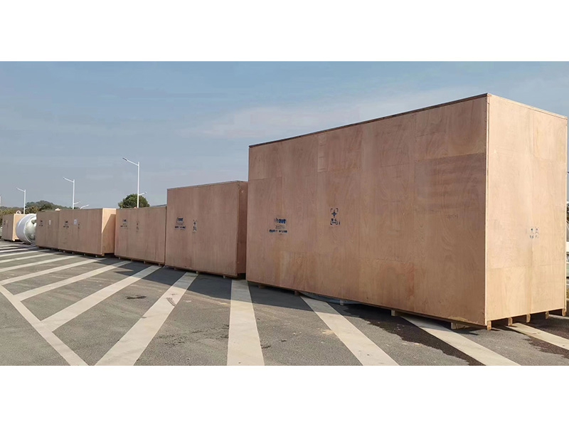 深圳龍崗(gang)某新能源出口(kou)包裝