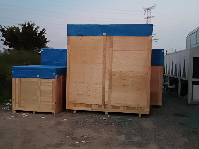 框架木(mu)箱是如何實現(xian)防水通風效果(guo)